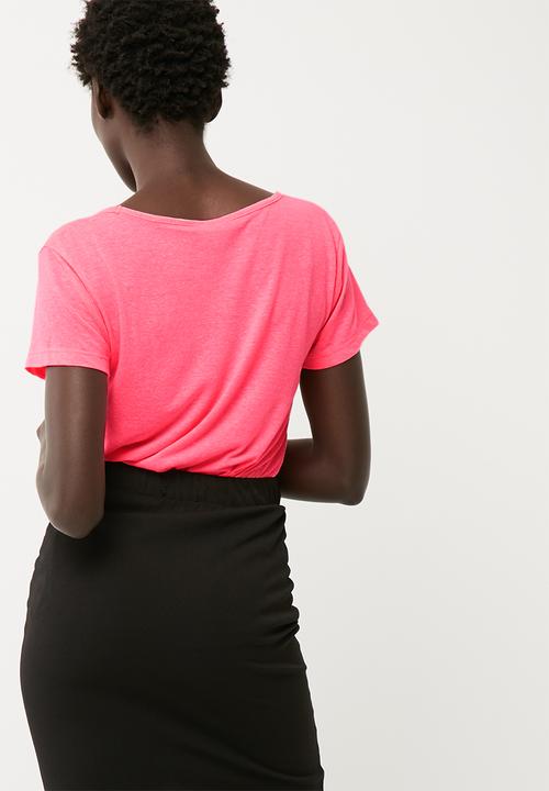 Jacqueline de Yong - Zada V-neck tee