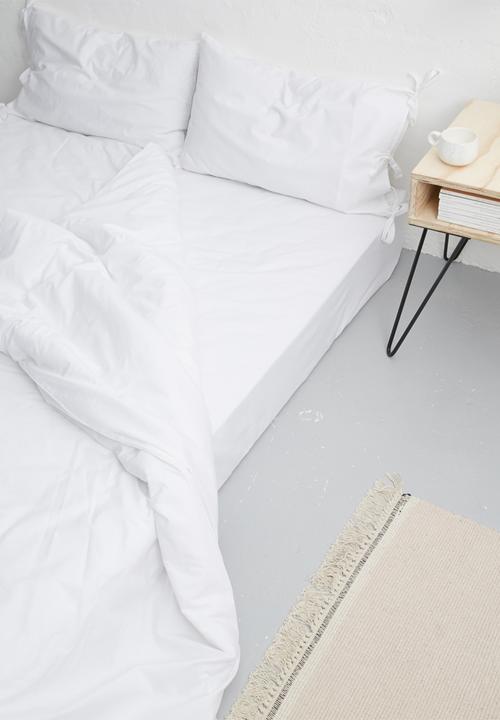 Sixth Floor - Ties duvet set