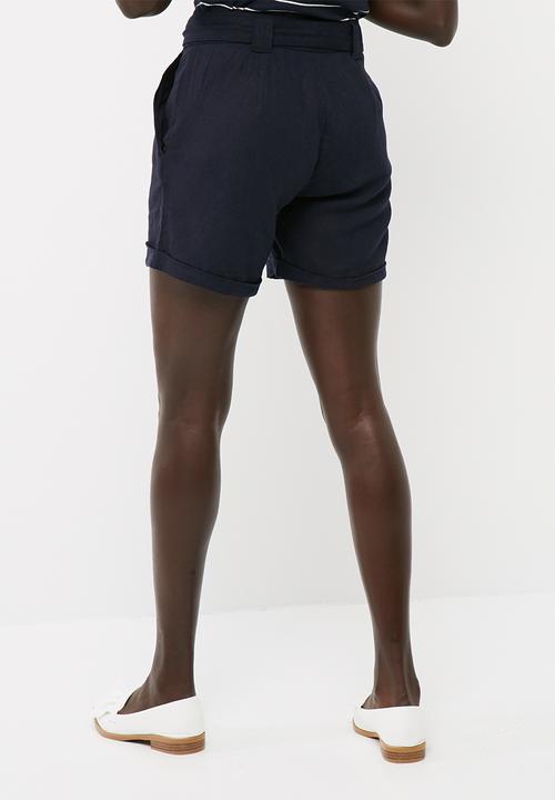 Jacqueline de Yong - Teal shorts