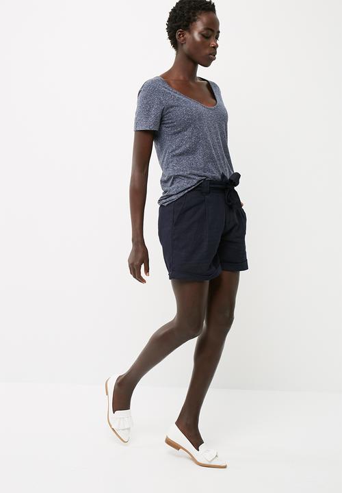 Jacqueline de Yong - Zada v-neck tee