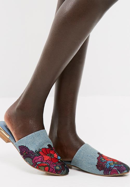 Steve Madden - Snapp