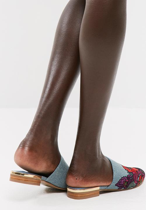 Steve Madden - Snapp
