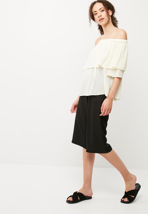 Vero Moda - Jane off shoulder top