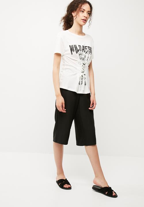 Vero Moda - Corsage print tee