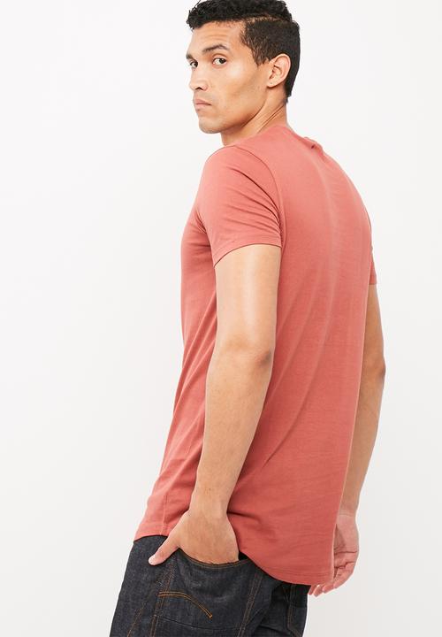 basicthread - Basic curved hem tee