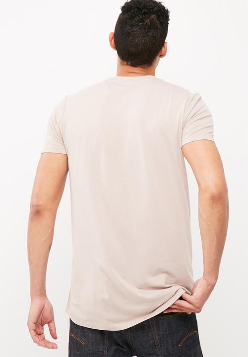 basicthread - Basic curved hem tee