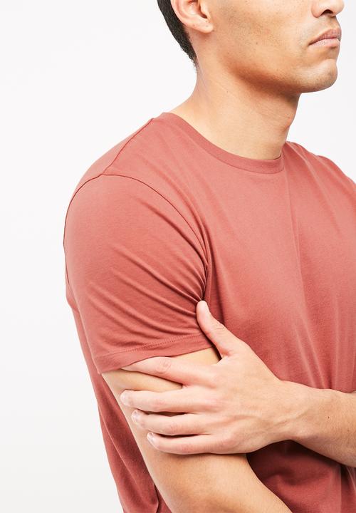 basicthread - 2pack basic curved hem tee