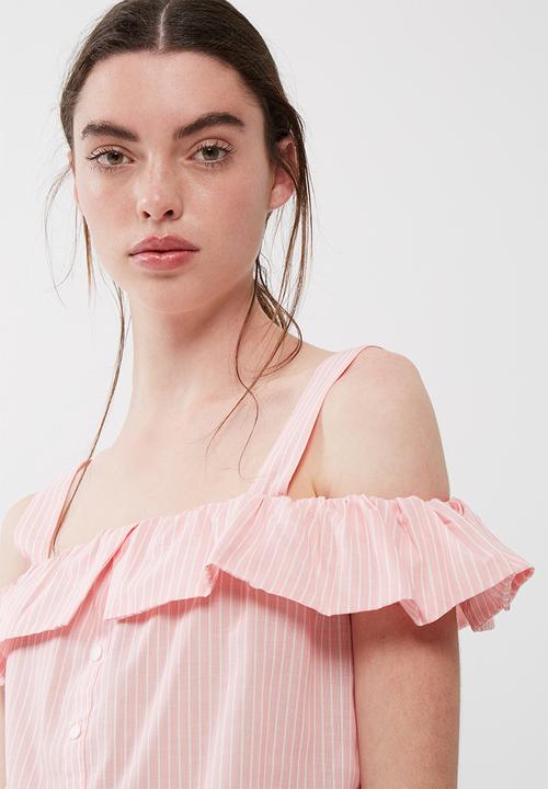 ONLY - Cooks cropped cold shoulder top