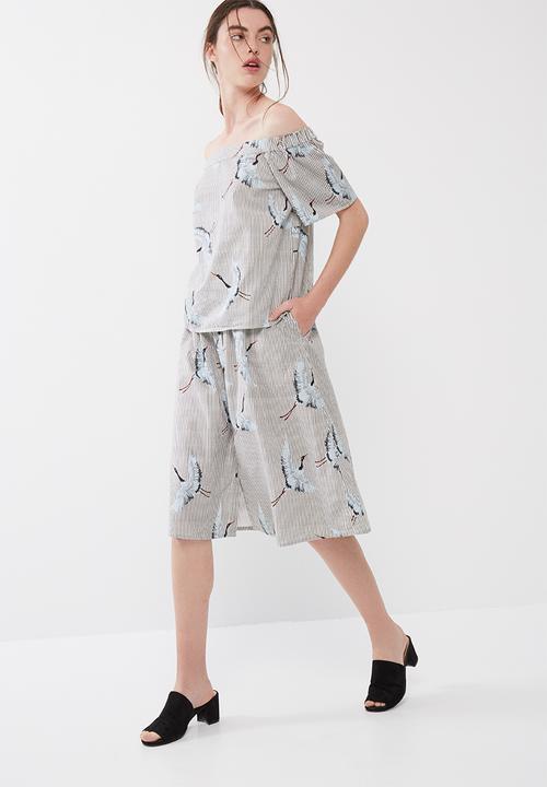 ONLY - Beatrice crane off shoulder top