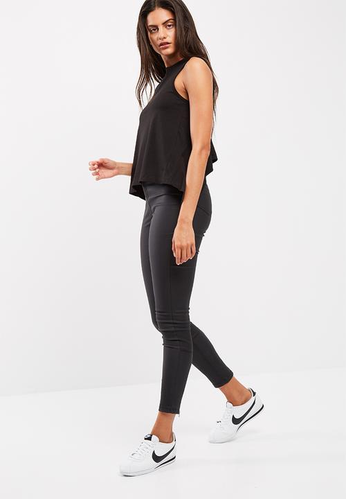 Missguided - Frill back vest