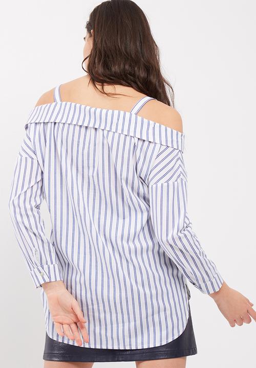 dailyfriday - Off shoulder shirt