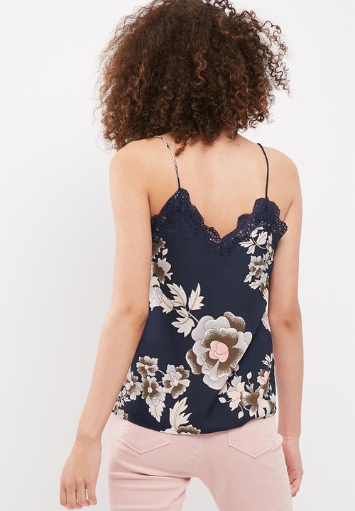 Vero Moda - Famous lace cami