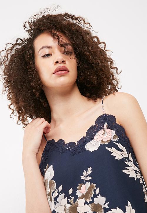 Vero Moda - Famous lace cami