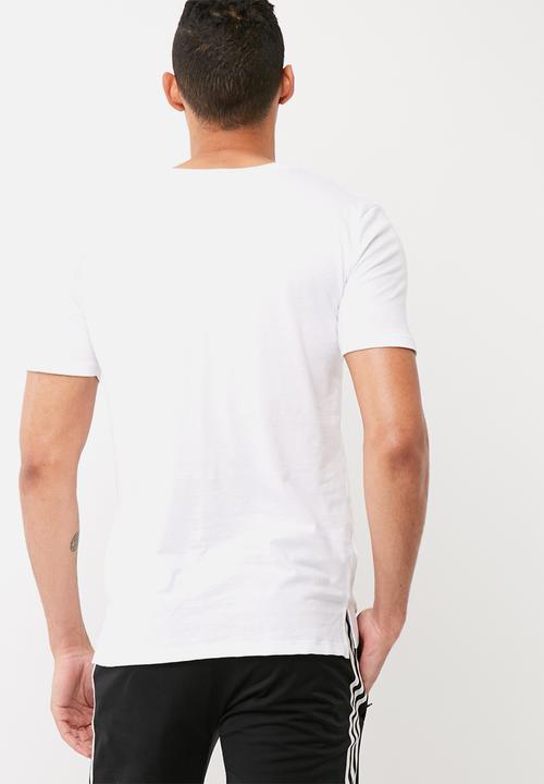 basicthread - Basic tail crew neck tee