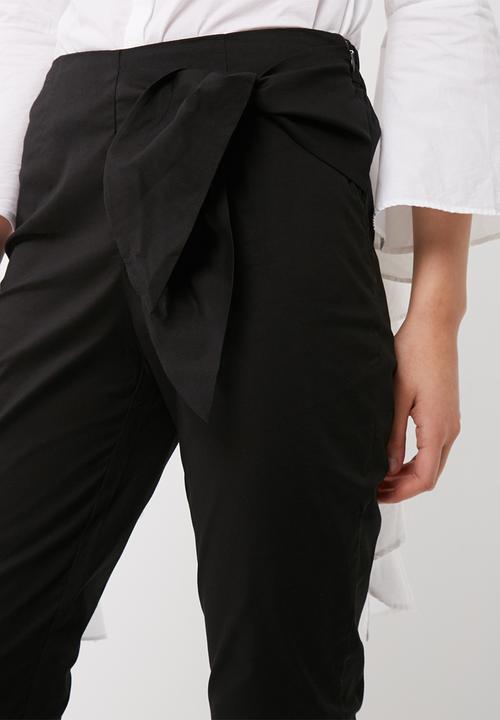 Vero Moda - Solid Ruby ankle pants