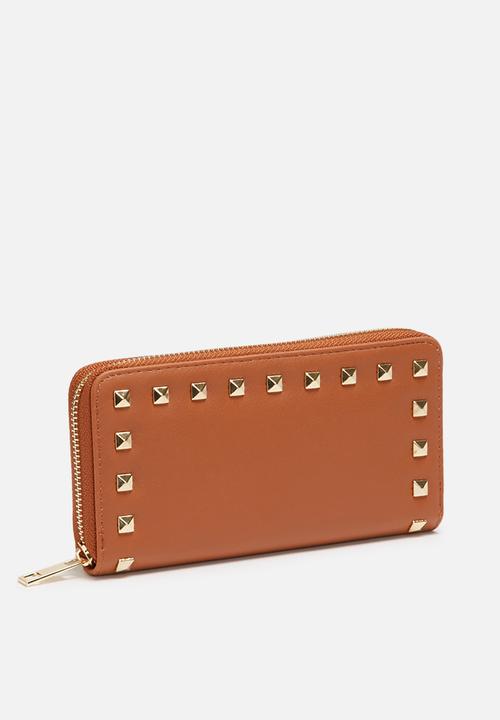 dailyfriday - Purse with studs