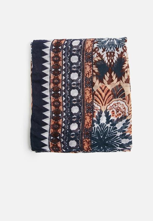 dailyfriday - Printed scarf
