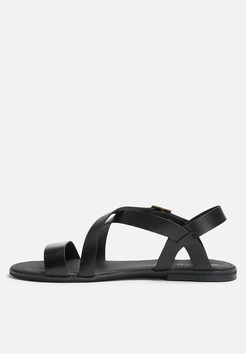 basicthread - Hamish Leather