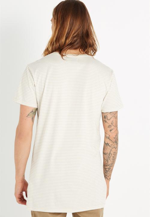 Cotton On - Steptail tee