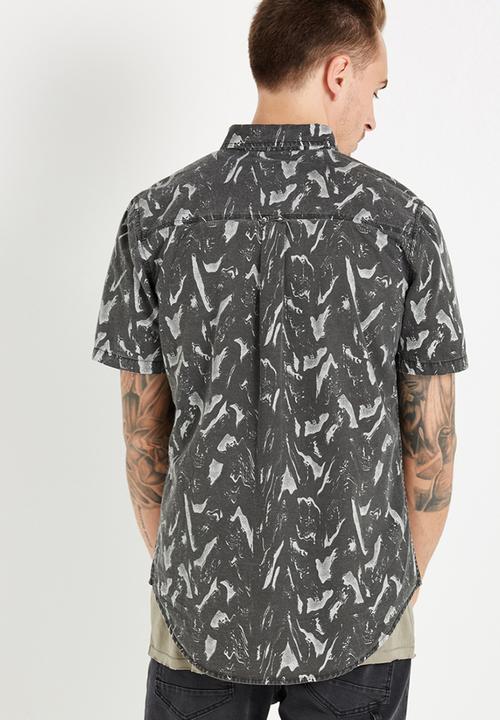 Cotton On - Wave print shirt