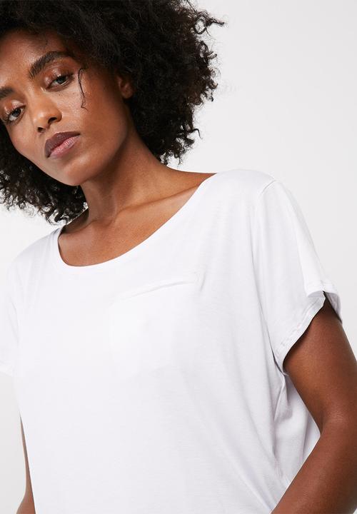 dailyfriday - Scoopneck relaxed tee with turn back cuff