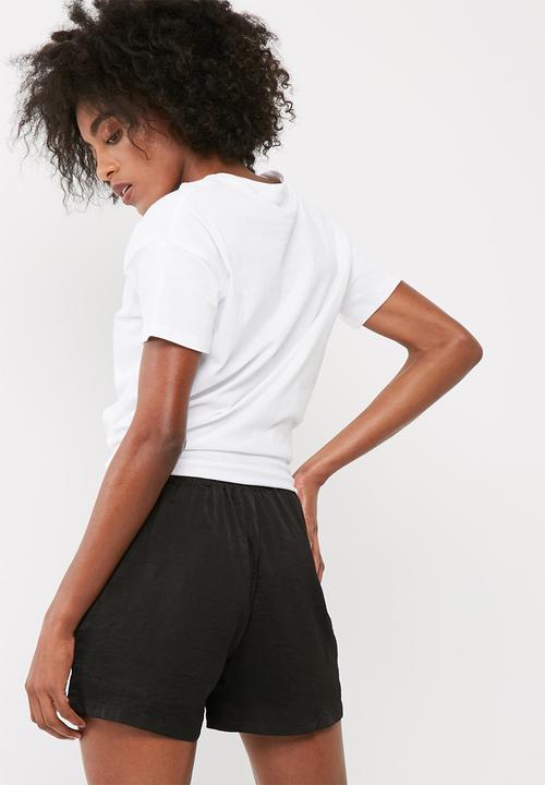 dailyfriday - Knot front detail tee