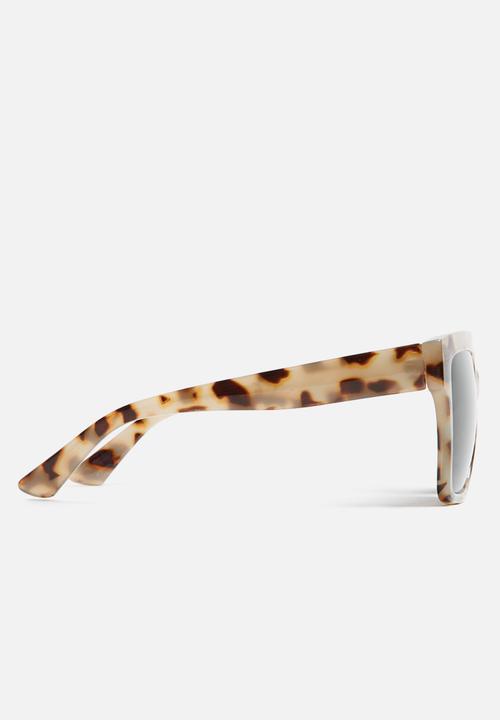 Missguided - Flat top oversized tortoiseshell square sunglasses