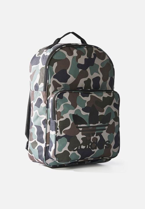 adidas Originals - Classic backpack camo