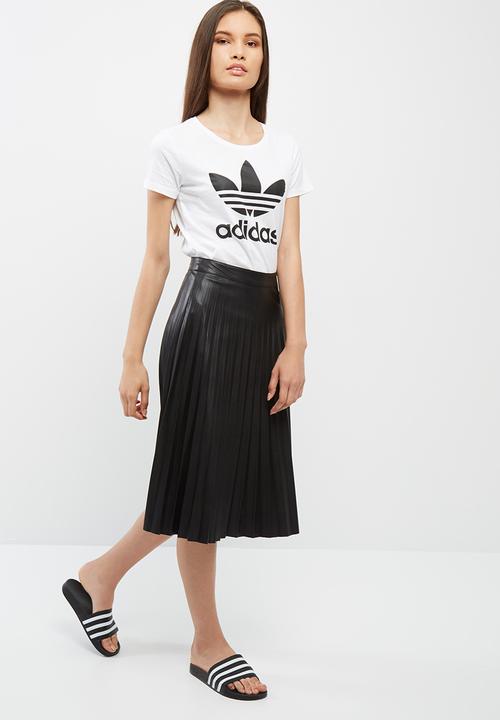 adidas Originals - Basic trefoil tee