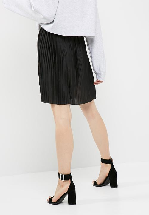 Jacqueline de Yong - Nice skirt