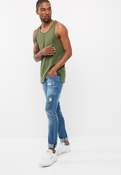 basicthread - Plain tail hem vest