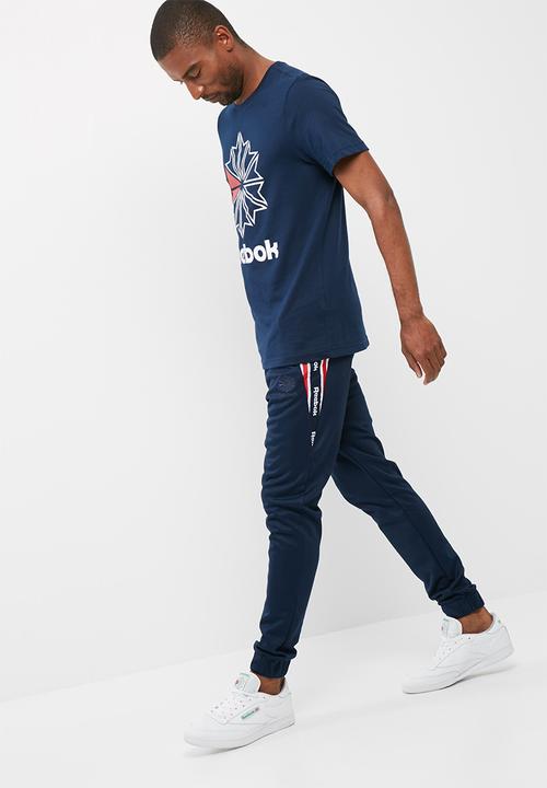 Reebok Classic - Starcrest tee