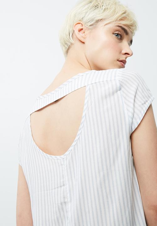 dailyfriday - Open back shell top