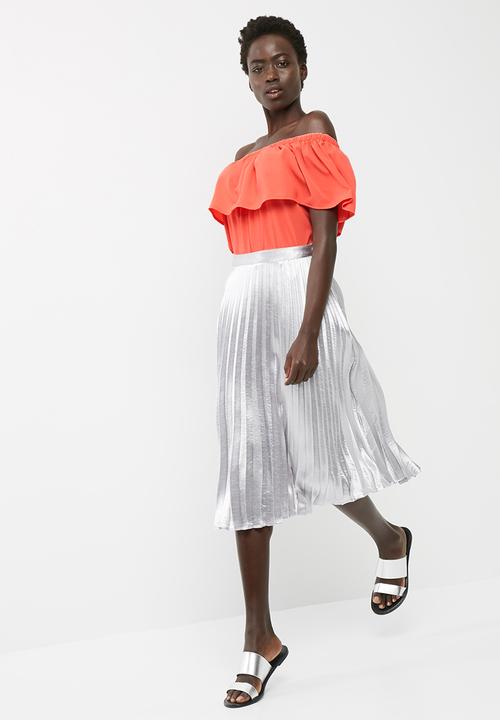 dailyfriday - Off shoulder blouse