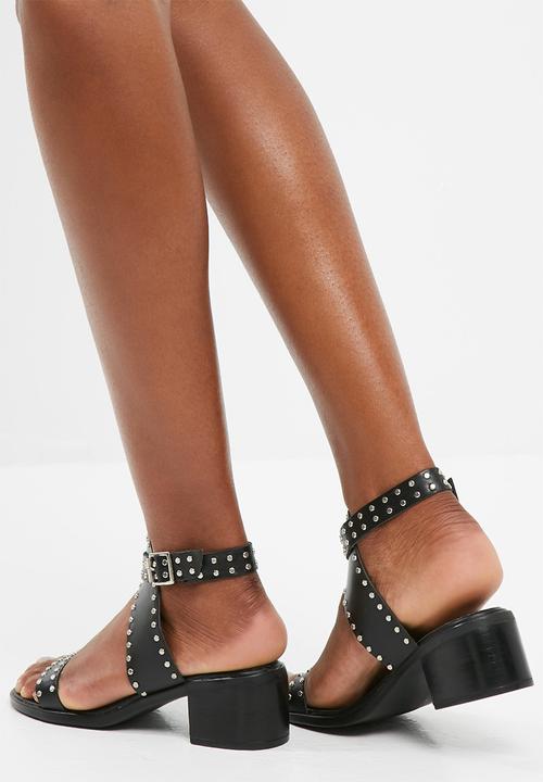 Steve Madden - Gila