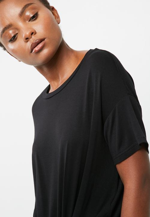 dailyfriday - Knot front detail tee