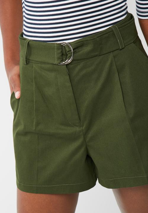 dailyfriday - D ring shorts