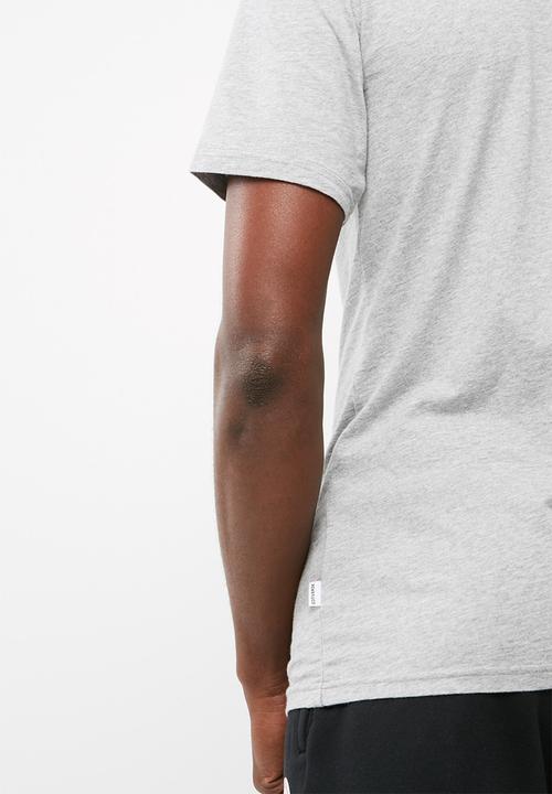 Converse - Core chuck patch tee