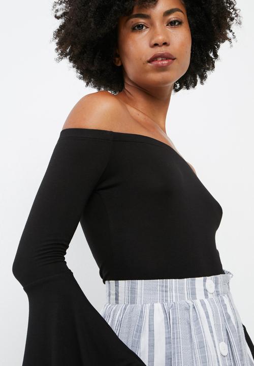 dailyfriday - Flared sleeve off shoulder bodysuit