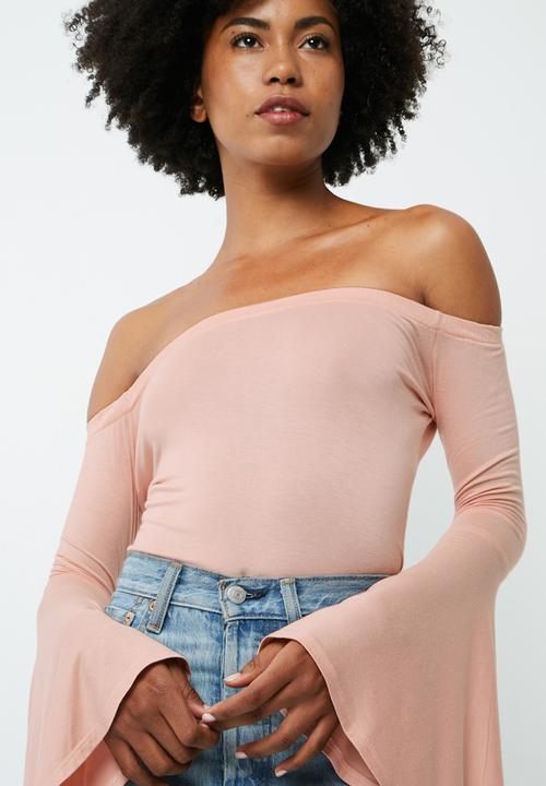 dailyfriday - Flared sleeve off shoulder bodysuit