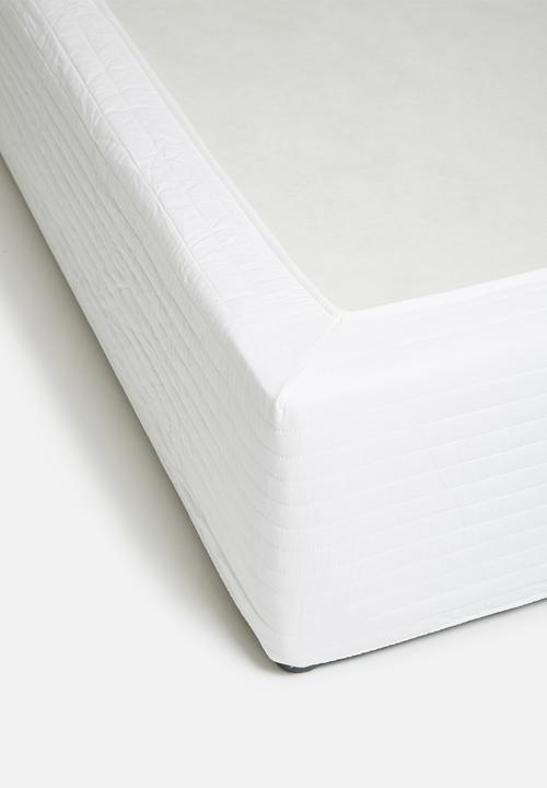 Sheraton Textiles - 180 TC Quilted base wrap