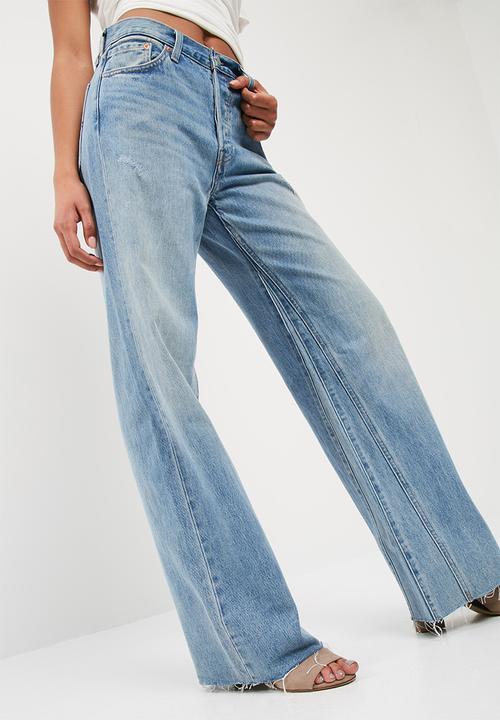 Levi’s® - Altered wide leg jeans