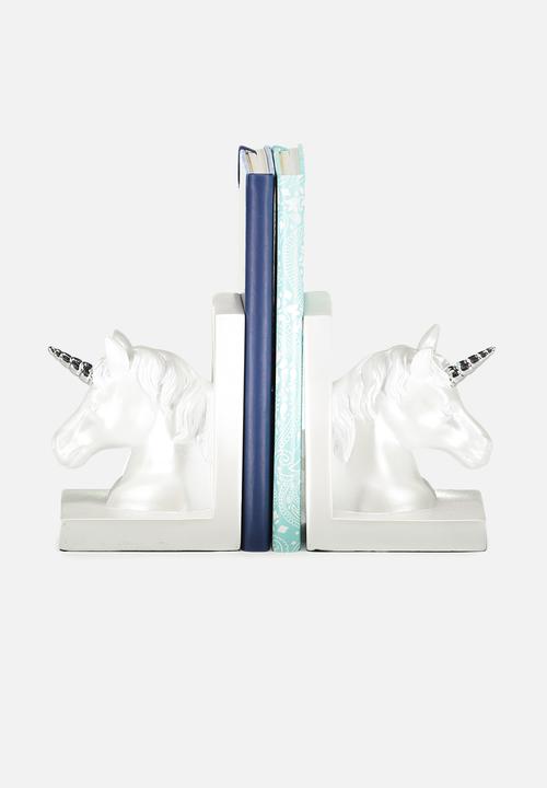 Typo - Bookends