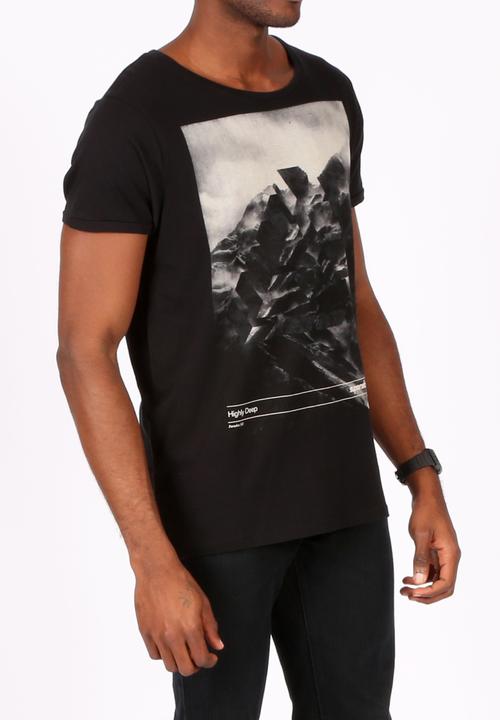 Supremebeing™ - Lifted  Tee– Black