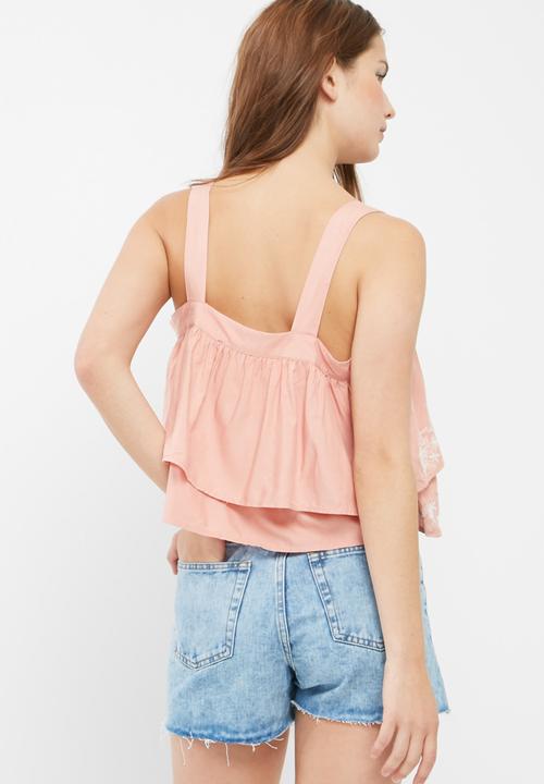 Missguided - Double layered embroidered cami top
