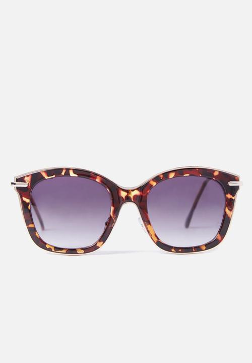 Cotton On - Willow full framed sunglasses
