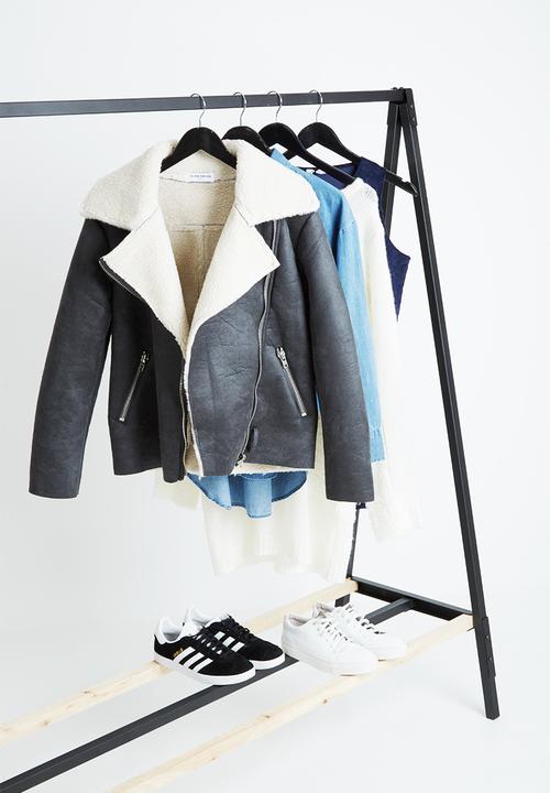 Sixth Floor - Clothing rail with shelf
