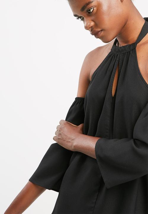 dailyfriday - Knotted keyhole blouse