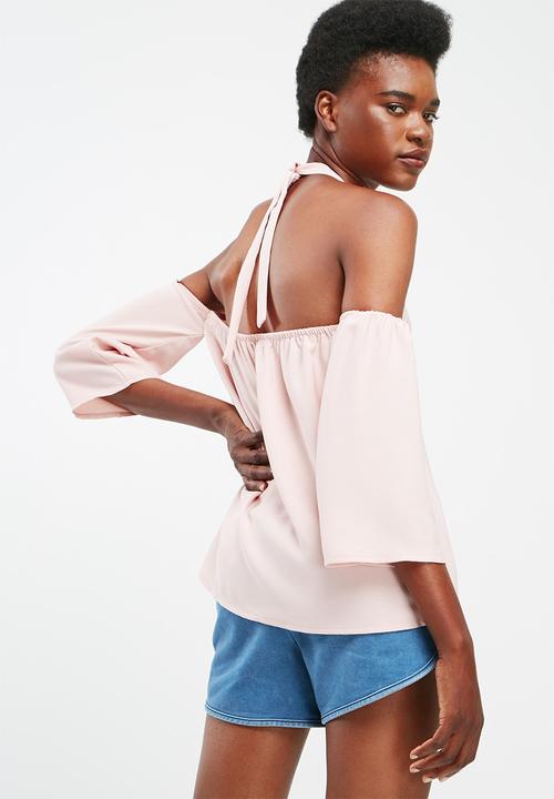 dailyfriday - Knotted keyhole blouse