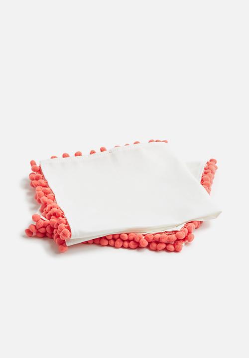 Sixth Floor - Pom pom napkin set of 2